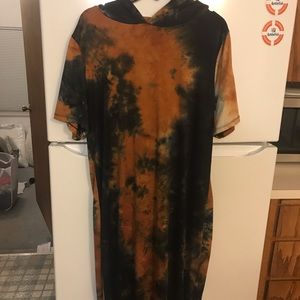 VIBE sportswear tye &  dye hoodie long dress with slits